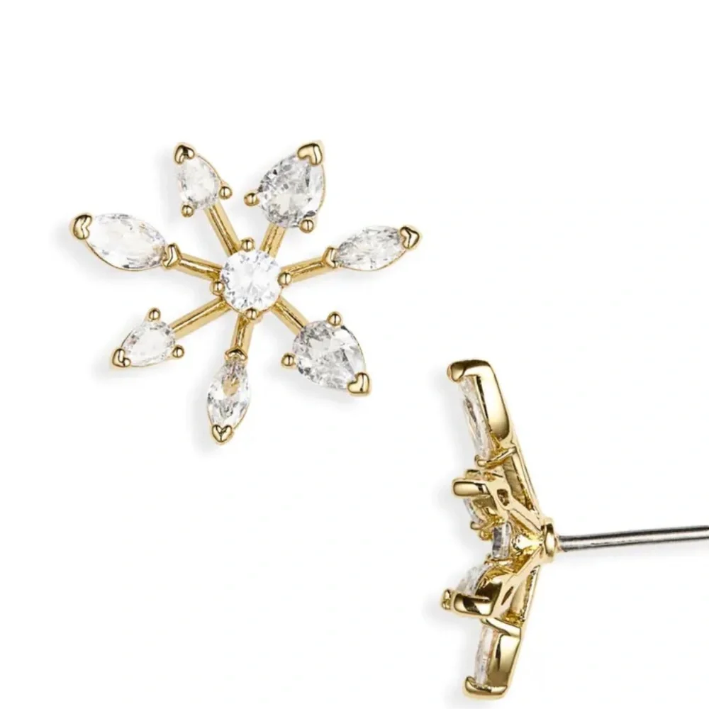 Kate Spade Gold and Clear Cubic Zerconia Snowday Snowflake Stud Earrings